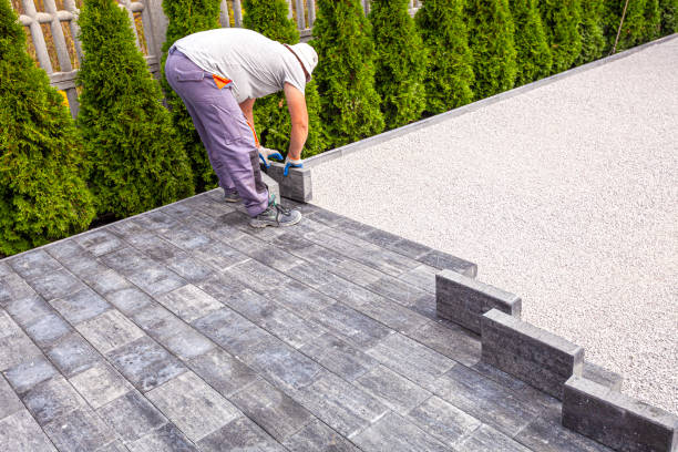 Best Driveway Pavers Contractor  in Violet, LA